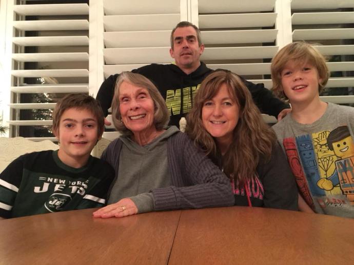 26231665_929263340578547_9193179482792125342_n