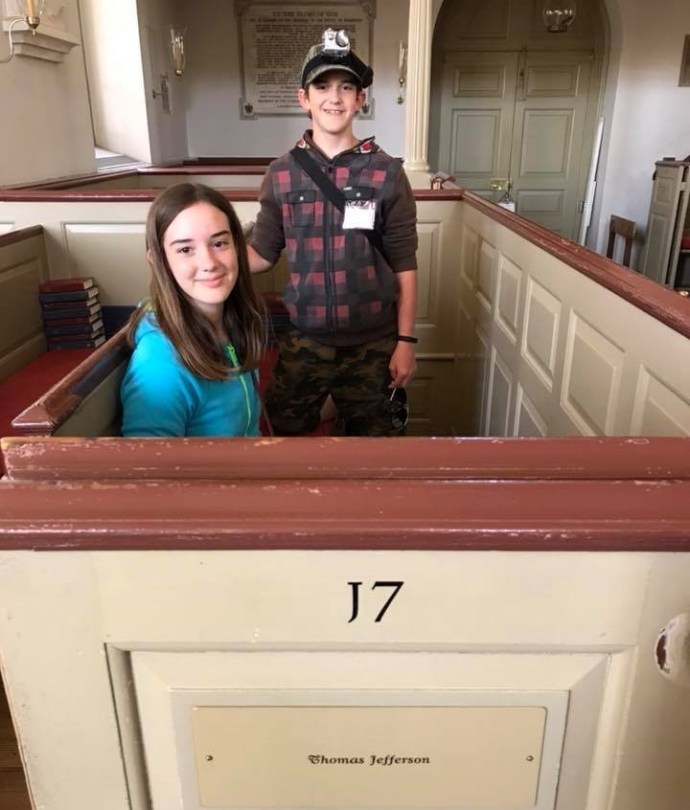 30221949_2135931623180747_262569162033856512_n